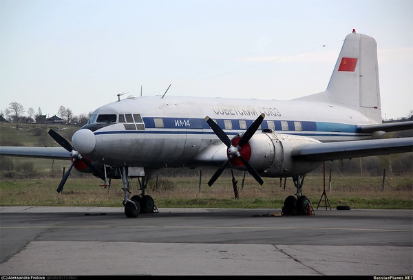 Советский самолет Ил-14