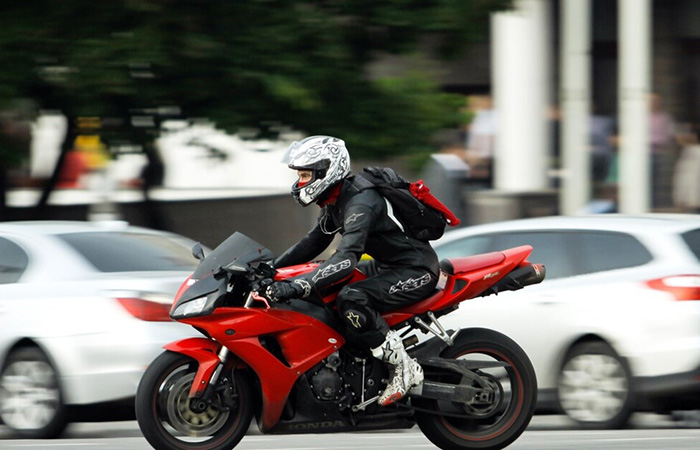 Почему после распада СССР мотоциклы в России почти исчезли