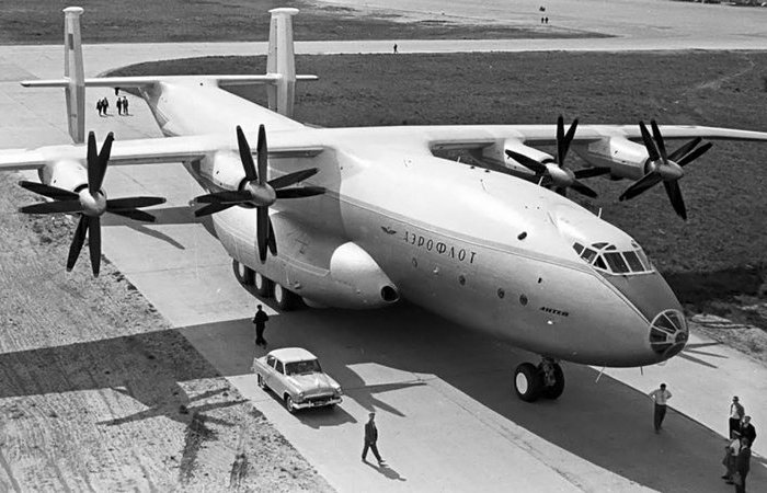 Советский богатырь Ан-22