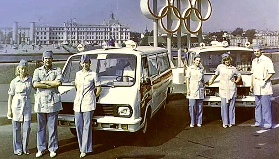 Cоветские врачи Скорой помощи. 1980 г.