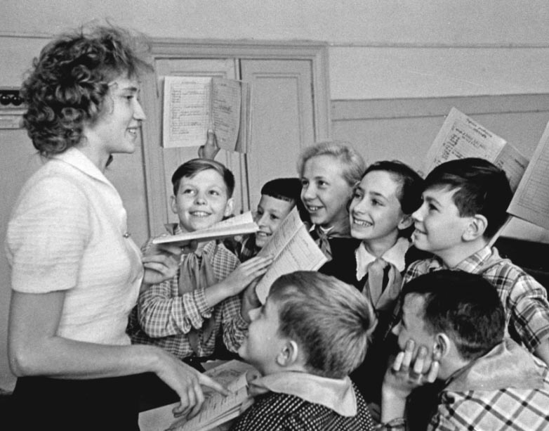 Учитель главный друг и наставник