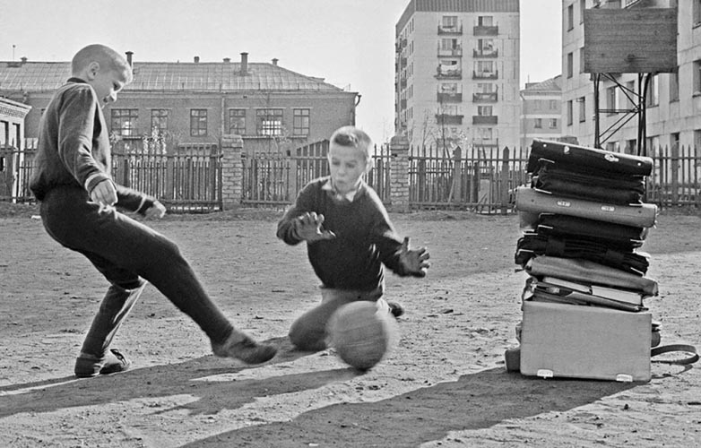 Дворовый футбол